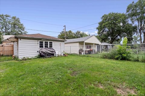 Tiny photo for 1426 HARVEY Street, Berwyn, IL 60402 (MLS # 12453090)