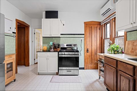 Tiny photo for 1426 HARVEY Street, Berwyn, IL 60402 (MLS # 12453090)