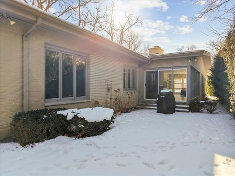 Tiny photo for 730 Sheridan Road, Highland Park, IL 60035 (MLS # 12557108)