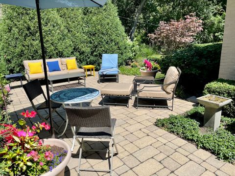 Tiny photo for 730 Sheridan Road, Highland Park, IL 60035 (MLS # 12557108)