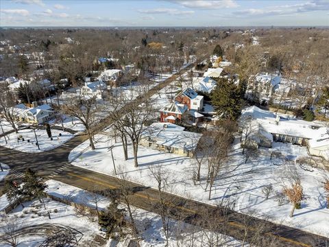 Tiny photo for 730 Sheridan Road, Highland Park, IL 60035 (MLS # 12557108)