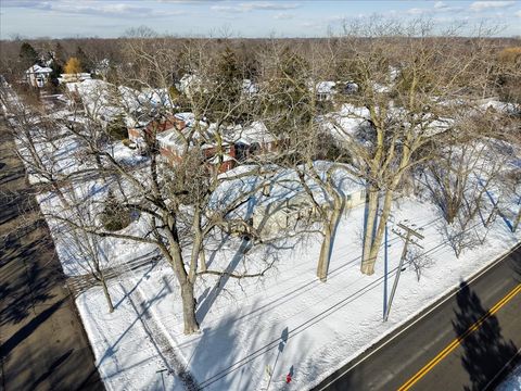 Tiny photo for 730 Sheridan Road, Highland Park, IL 60035 (MLS # 12557108)