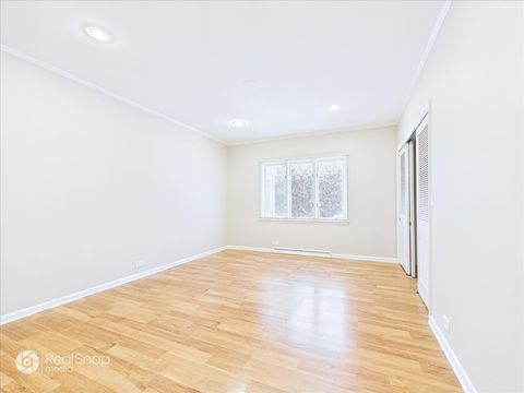 Tiny photo for 730 Sheridan Road, Highland Park, IL 60035 (MLS # 12557108)