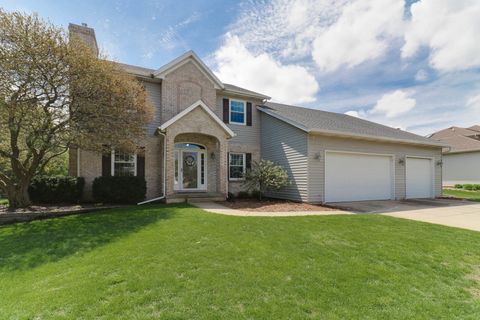 Tiny photo for 3601 Baywood Road, Bloomington, IL 61704 (MLS # 12620999)