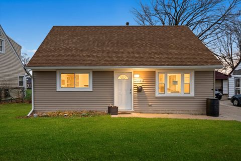 Tiny photo for 228 Arrowhead Street, Park Forest, IL 60466 (MLS # 12527629)