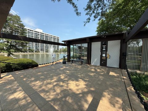 Tiny photo for 2005 S Finley Road #1107, Lombard, IL 60148 (MLS # 12437193)