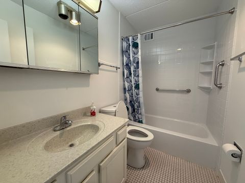 Tiny photo for 2005 S Finley Road #1107, Lombard, IL 60148 (MLS # 12437193)