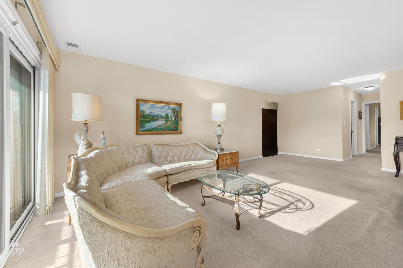 121 S Vail Avenue 504