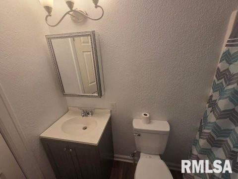 Tiny photo for 608 S 23RD Street, Mt Vernon, IL 62864 (MLS # EB459246)