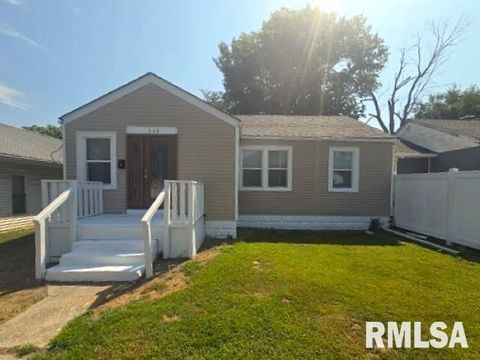 Tiny photo for 608 S 23RD Street, Mt Vernon, IL 62864 (MLS # EB459246)