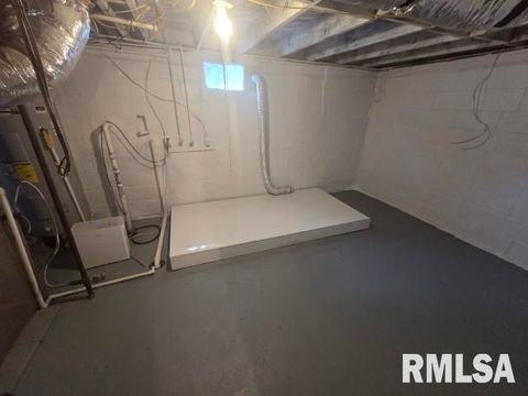 Tiny photo for 608 S 23RD Street, Mt Vernon, IL 62864 (MLS # EB459246)