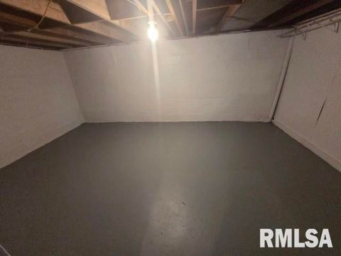 Tiny photo for 608 S 23RD Street, Mt Vernon, IL 62864 (MLS # EB459246)