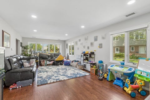 Tiny photo for 739 Concorde Drive, Highland Park, IL 60035 (MLS # 12703113)