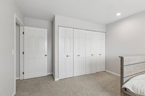 Tiny photo for 739 Concorde Drive, Highland Park, IL 60035 (MLS # 12703113)