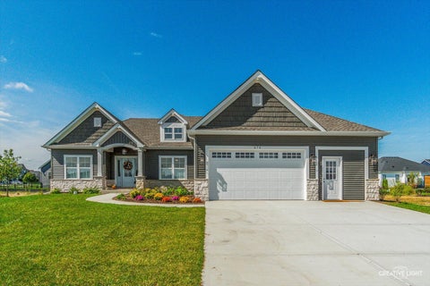 Photo of 770 Dartmouth Lane, Oswego, IL 60543 (MLS # 12484132)