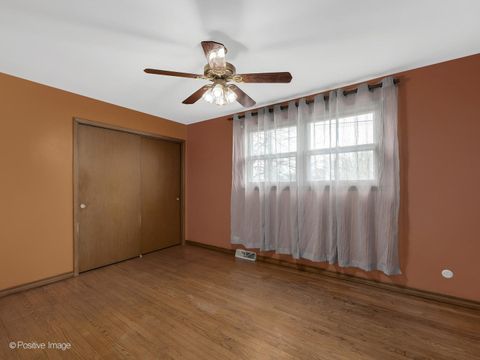 Tiny photo for 7102 Beechnut Lane, Darien, IL 60561 (MLS # 12595850)