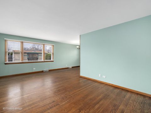 Tiny photo for 7102 Beechnut Lane, Darien, IL 60561 (MLS # 12595850)