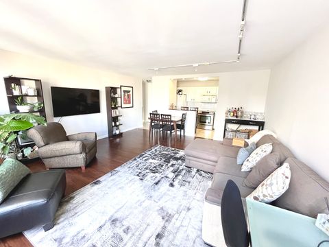 Tiny photo for 100 E Walton Place #14A, Chicago, IL 60611 (MLS # 12496228)