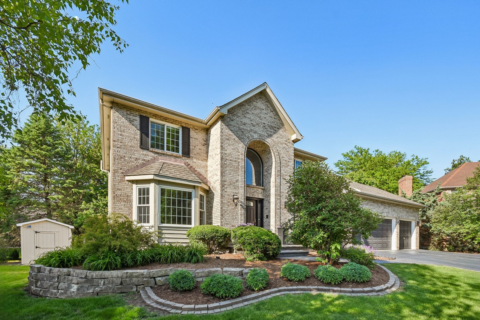 1507 Gardenside Court