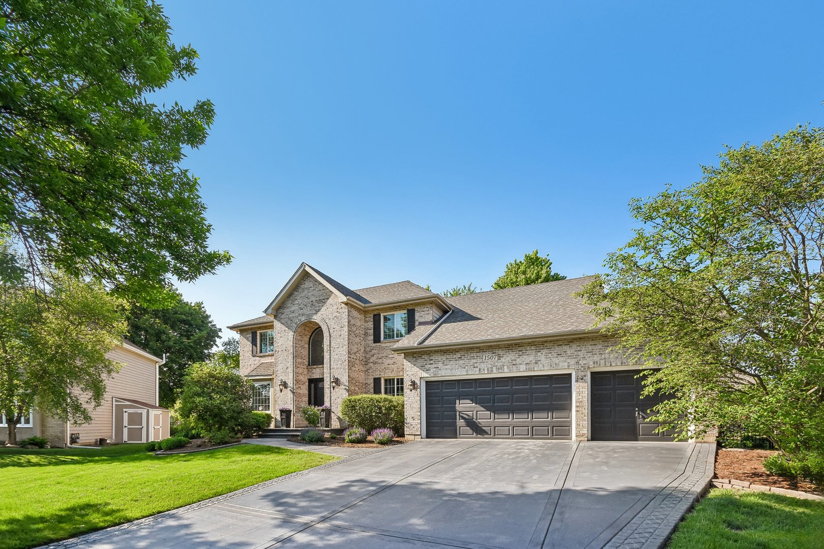 1507 Gardenside Court