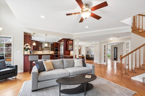 Tiny photo for 291 Lionel Road, Riverside, IL 60546 (MLS # 12621525)