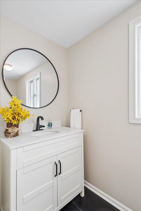 Tiny photo for 291 Lionel Road, Riverside, IL 60546 (MLS # 12621525)