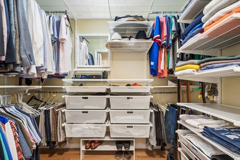 Tiny photo for 291 Lionel Road, Riverside, IL 60546 (MLS # 12621525)