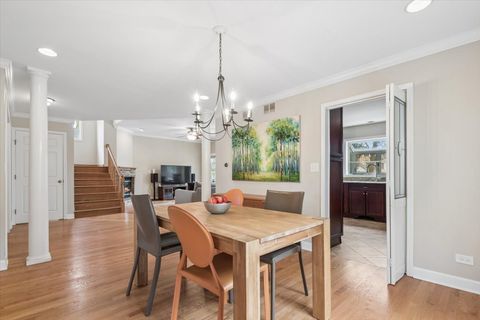 Tiny photo for 291 Lionel Road, Riverside, IL 60546 (MLS # 12621525)