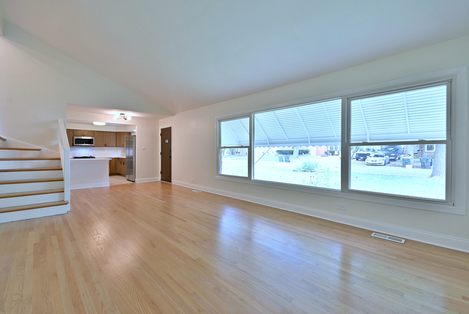 6750 N Kostner Avenue