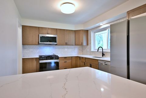 Tiny photo for 6750 N Kostner Avenue, Lincolnwood, IL 60712 (MLS # 12522166)