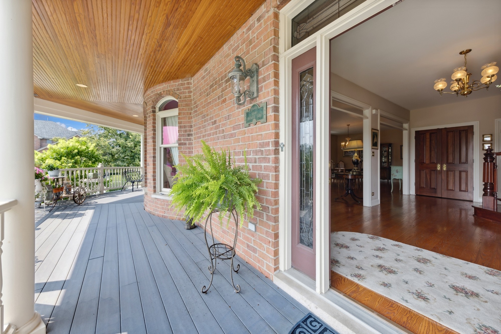 14040 Boxwood Lane