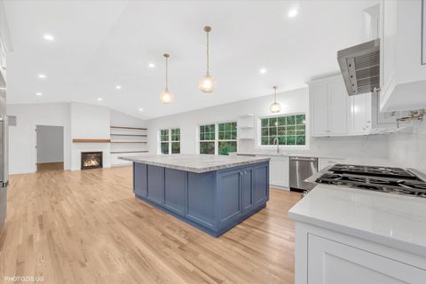 Tiny photo for 707 Brierhill Road, Deerfield, IL 60015 (MLS # 12481212)