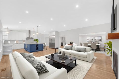 Tiny photo for 707 Brierhill Road, Deerfield, IL 60015 (MLS # 12481212)