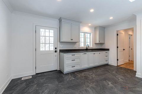 Tiny photo for 707 Brierhill Road, Deerfield, IL 60015 (MLS # 12481212)