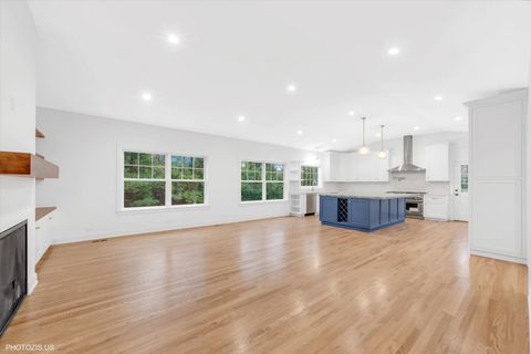 Tiny photo for 707 Brierhill Road, Deerfield, IL 60015 (MLS # 12481212)