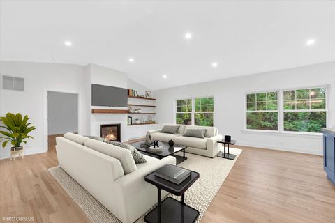 Tiny photo for 707 Brierhill Road, Deerfield, IL 60015 (MLS # 12481212)