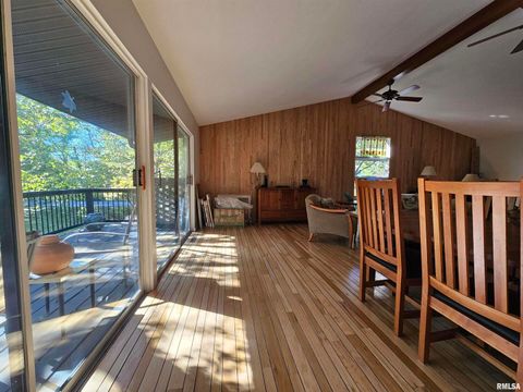 Tiny photo for 46 HILLCREST Drive, Carbondale, IL 62901 (MLS # EB460211)