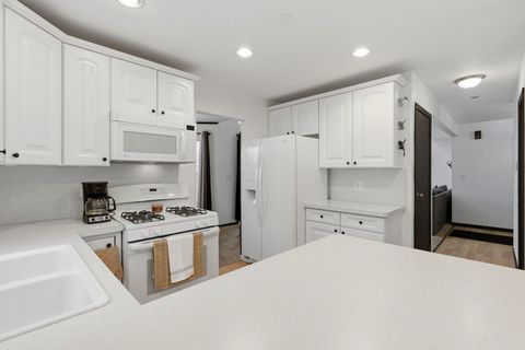 Tiny photo for 450 Ascot Lane, Streamwood, IL 60107 (MLS # 12608964)