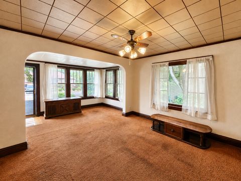 Tiny photo for 304 Cameron Avenue, Lockport, IL 60441 (MLS # 12647468)