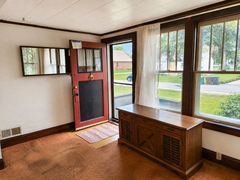 Tiny photo for 304 Cameron Avenue, Lockport, IL 60441 (MLS # 12647468)
