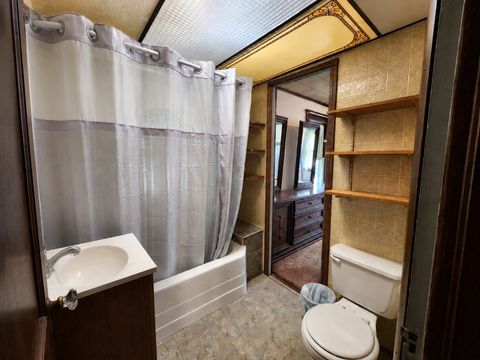 Tiny photo for 304 Cameron Avenue, Lockport, IL 60441 (MLS # 12647468)