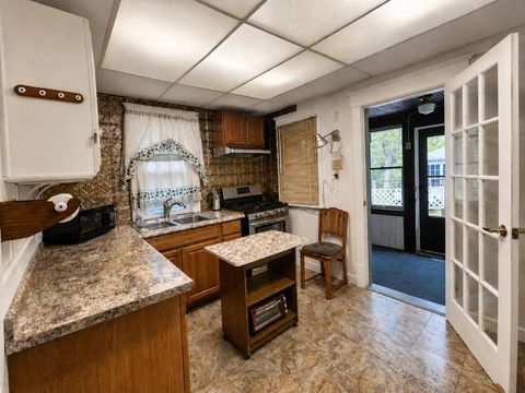 Tiny photo for 304 Cameron Avenue, Lockport, IL 60441 (MLS # 12647468)