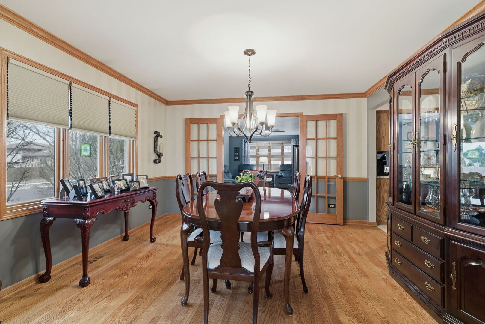 1253 St. Charles Drive