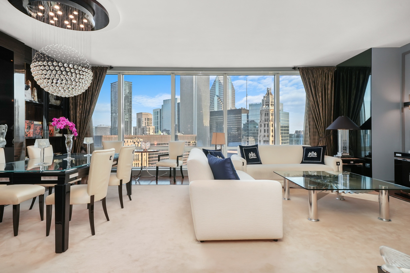 401 N Wabash Avenue 30J