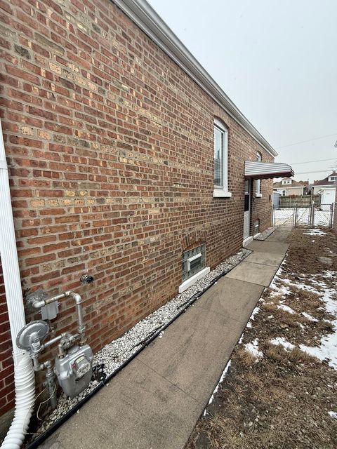 Tiny photo for 5423 W 63rd Place, Chicago, IL 60638 (MLS # 12555660)