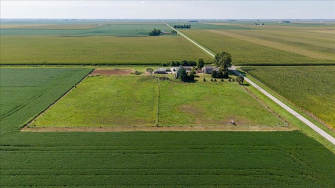 Tiny photo for 904 E 1100 North Road, Onarga, IL 60955 (MLS # 12743957)