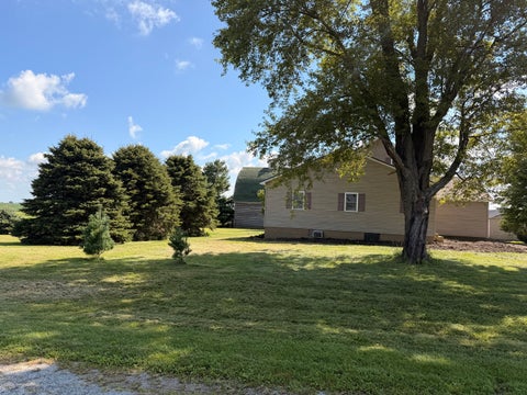 Photo of 904 E 1100 North Road, Onarga, IL 60955 (MLS # 12743957)