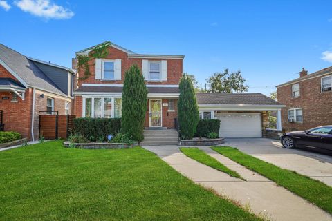 Photo of 9833 S Claremont Avenue, Chicago, IL 60643 (MLS # 12489049)
