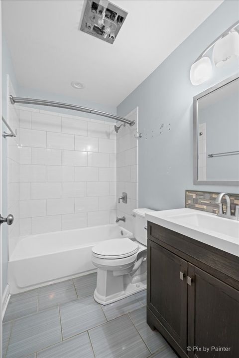 Tiny photo for 215 Lakeshore Lane, Bloomingdale, IL 60108 (MLS # 12532027)