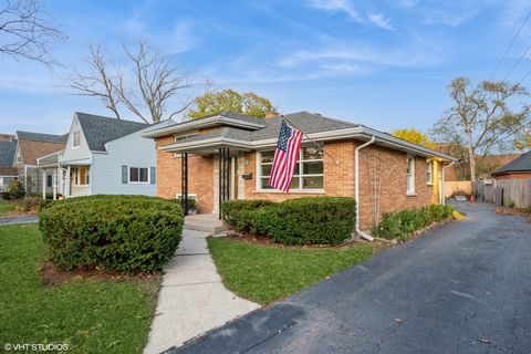 A home in Elmhurst